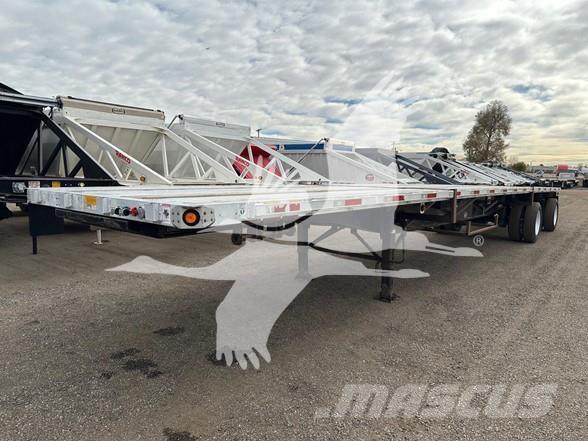 Utility 4000AE Flatbed/Dropside semi-trailers