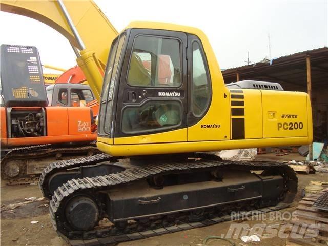 Komatsu PC 200-6 Crawler excavators