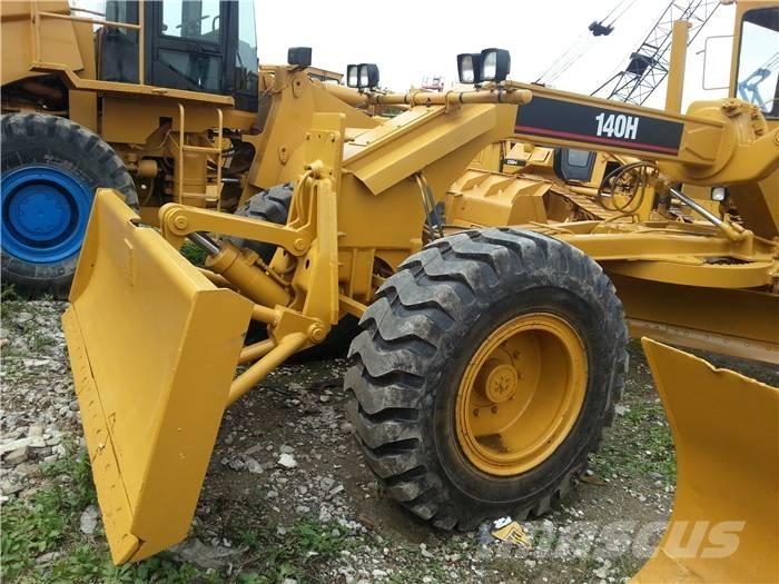 CAT 140 H Graders