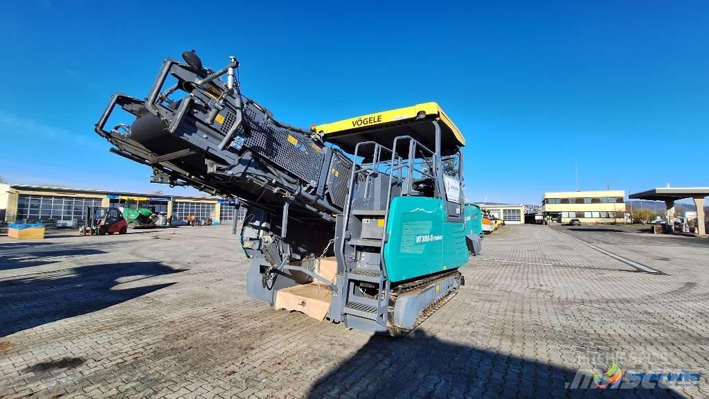 Vögele MT 3000-2i Material transport vehicles