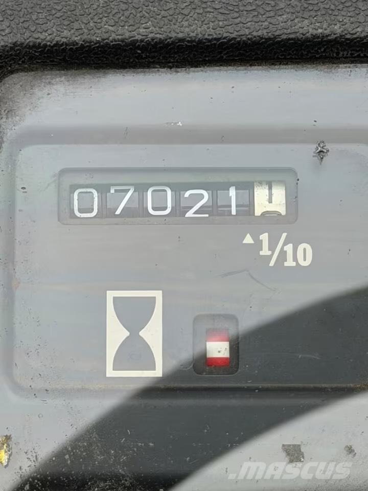 Toyota 42-5 FG 25 LPG trucks