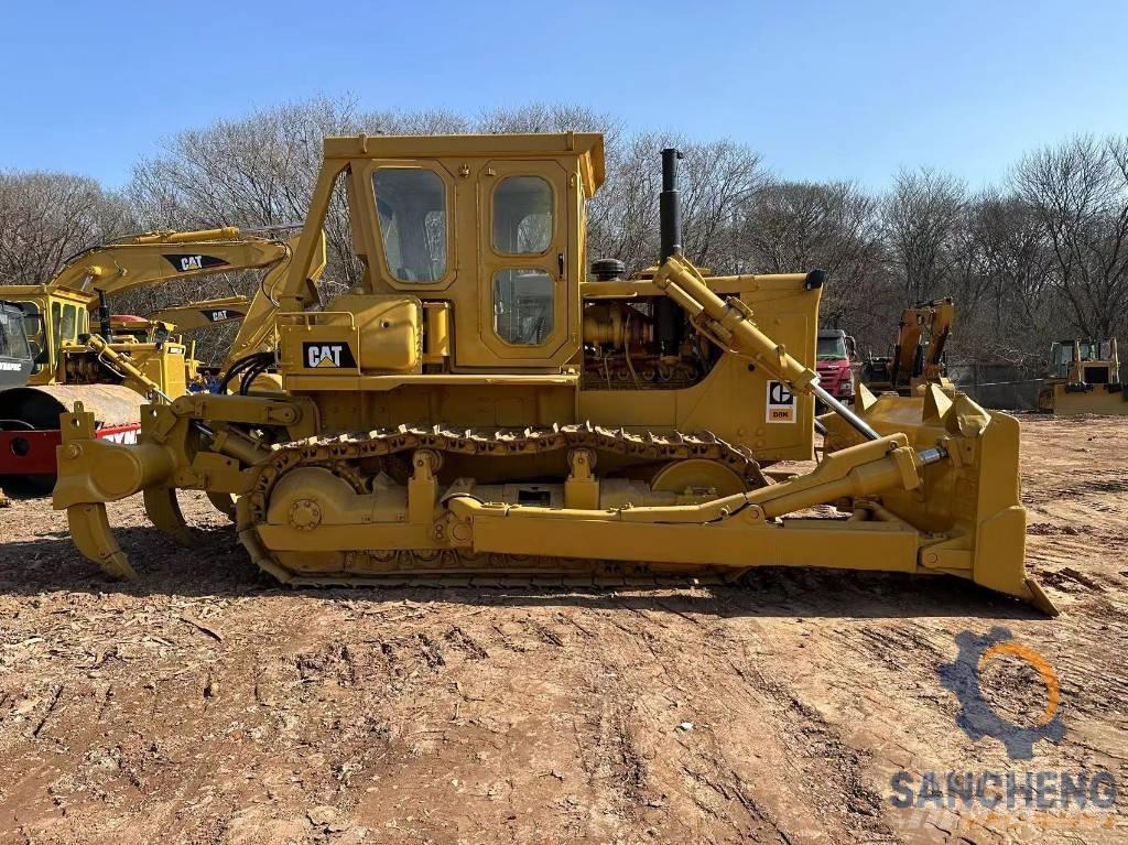 CAT D 8 K Crawler dozers