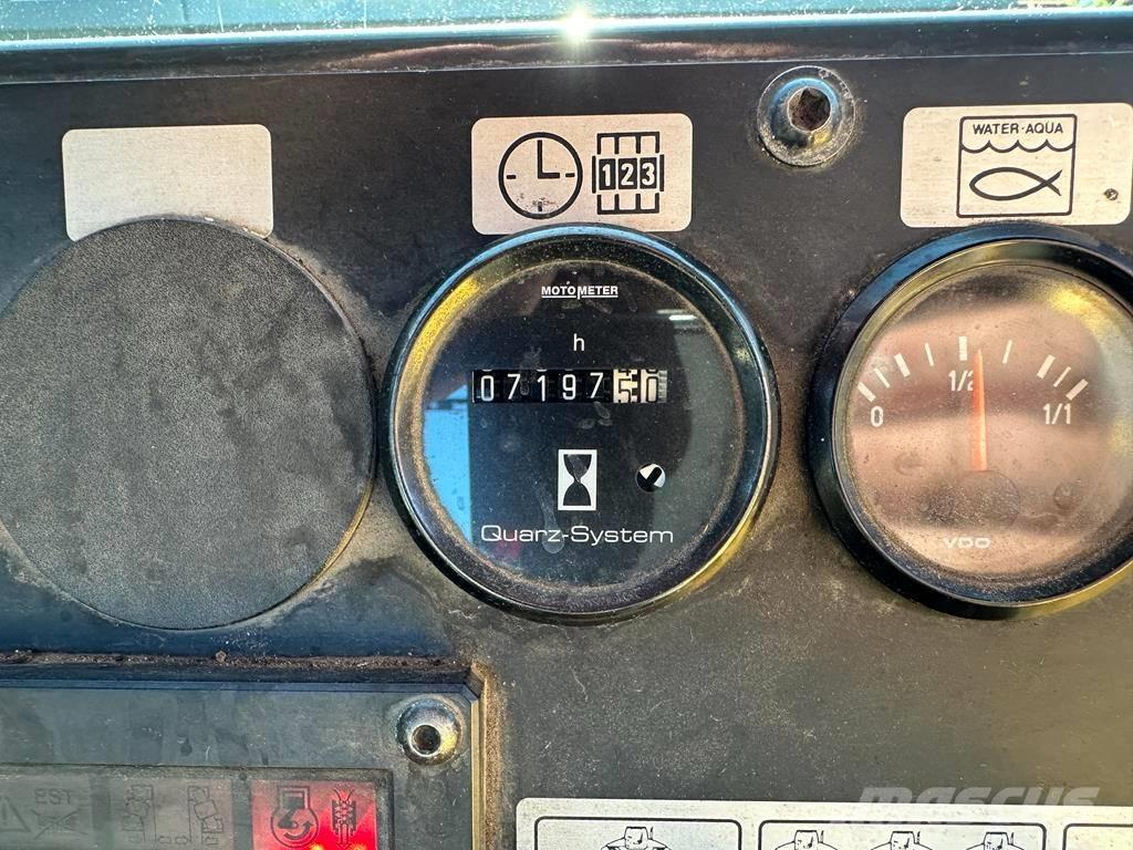 Bomag BW 174 AD Twin drum rollers