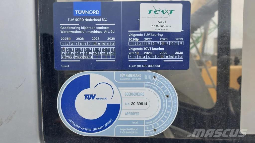 Terex CC400 Tracked cranes