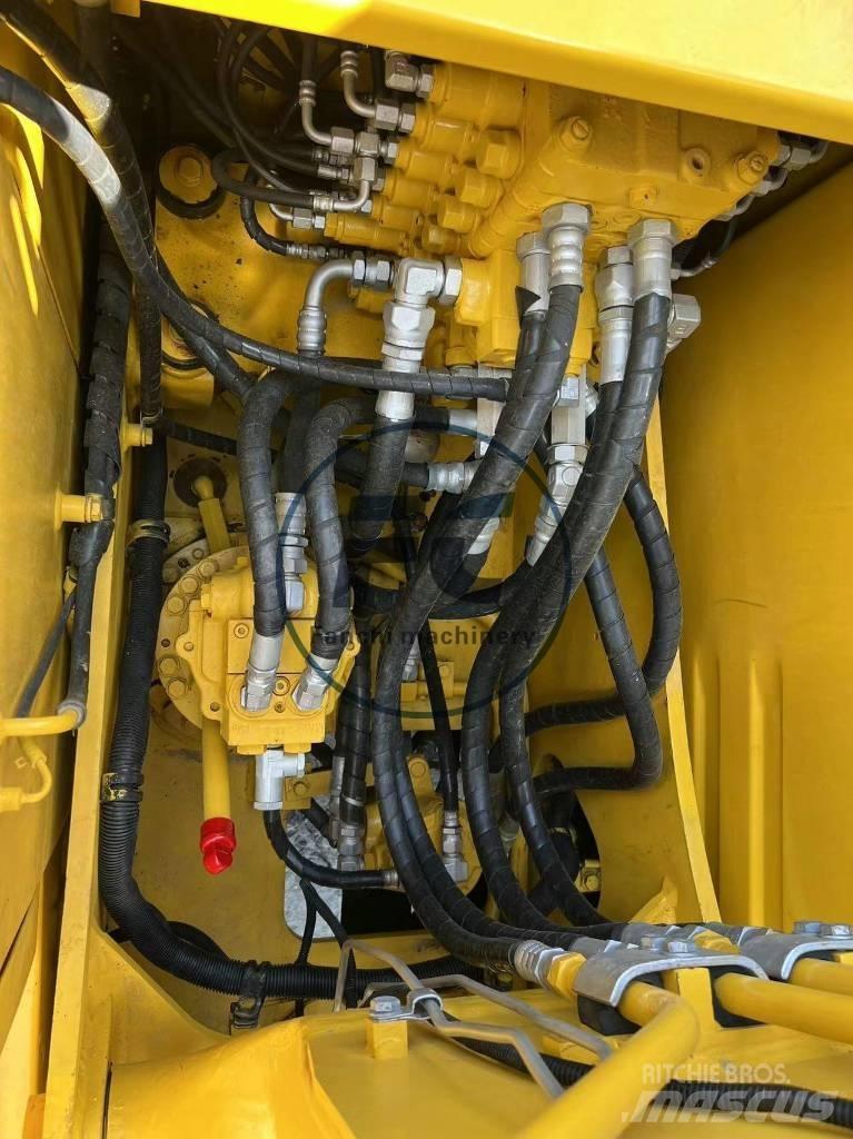 Komatsu PC 130 LC Crawler excavators