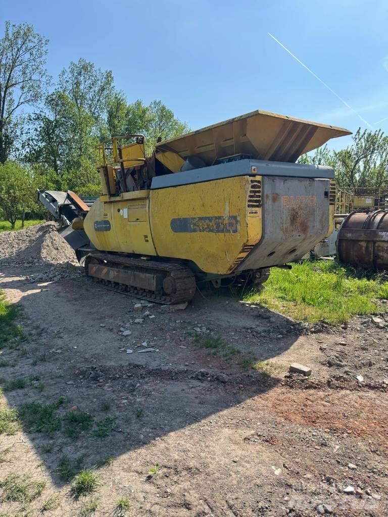 Rubble Master TM 70 Crushers