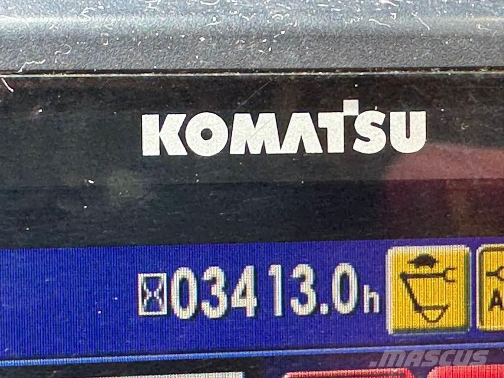Komatsu PW180-11 Wheeled excavators