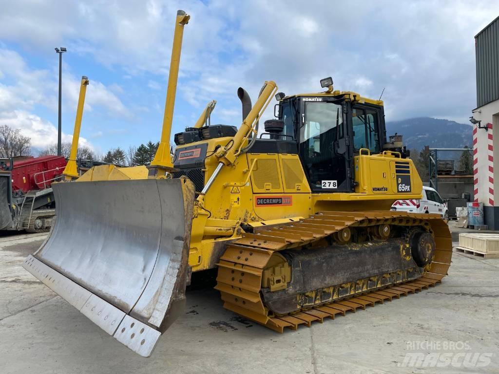 Komatsu D65PX-18 Crawler dozers
