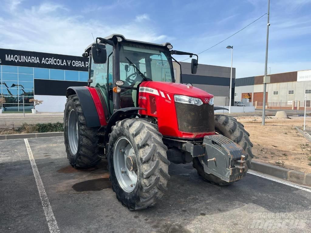 Massey Ferguson 5711 Tractors