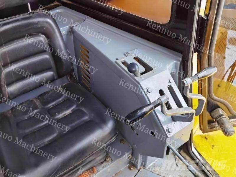 CAT D 8 R Crawler dozers
