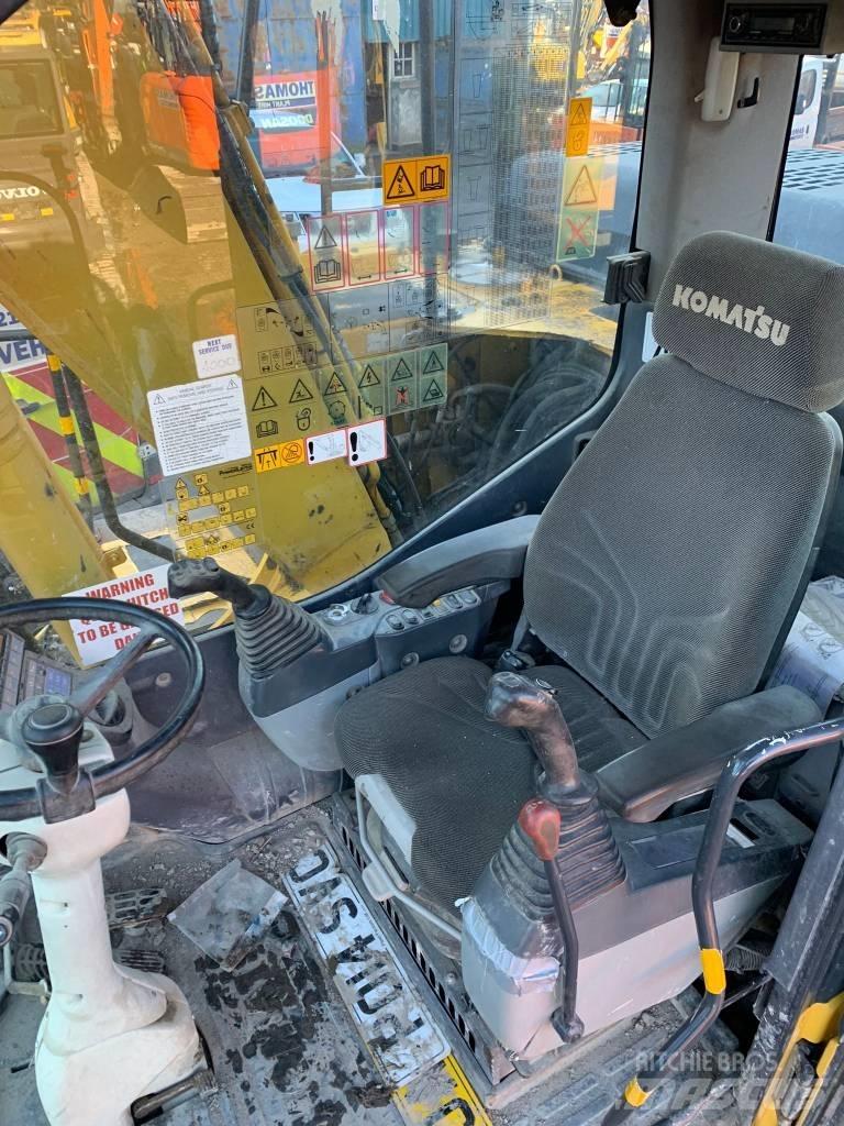 Komatsu PW 148-8 Wheeled excavators
