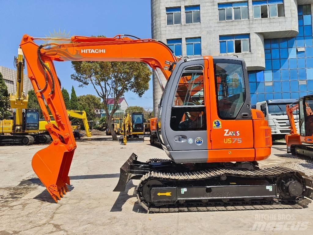 Hitachi ZX 75 Midi excavators  7t - 12t