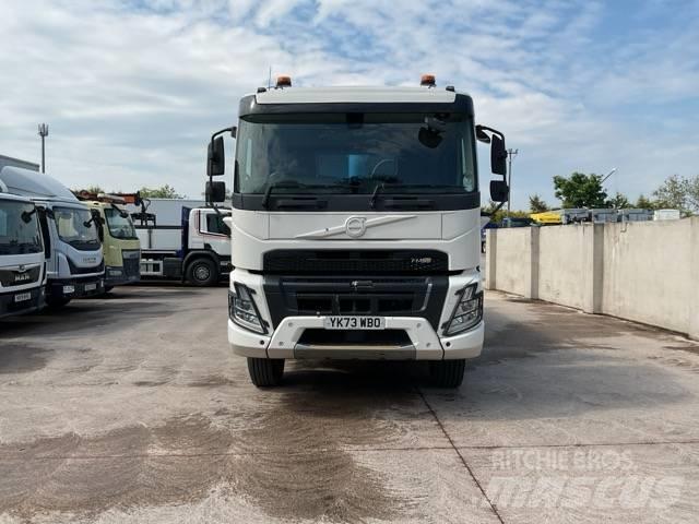 Volvo FMX 420 Tipper trucks