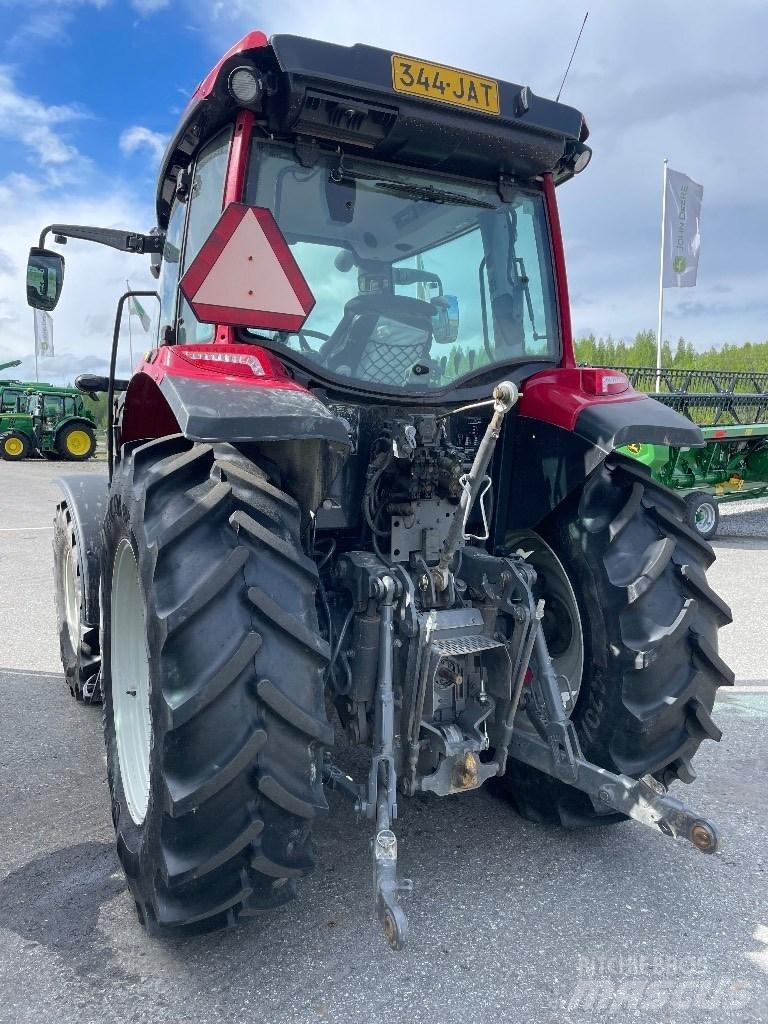 Valtra A105 Tractors