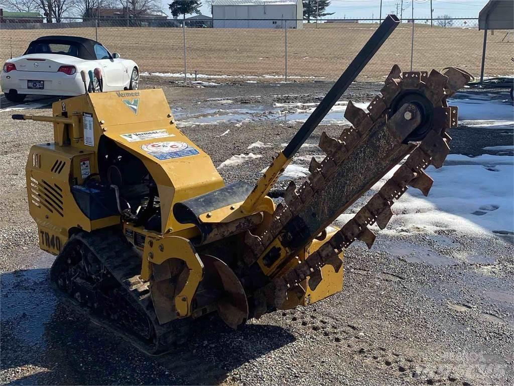 Vermeer RTX250 Trenchers