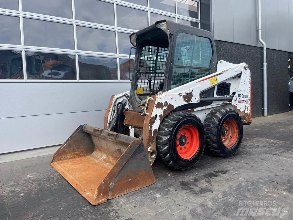 Bobcat S450 Skid steer loaders