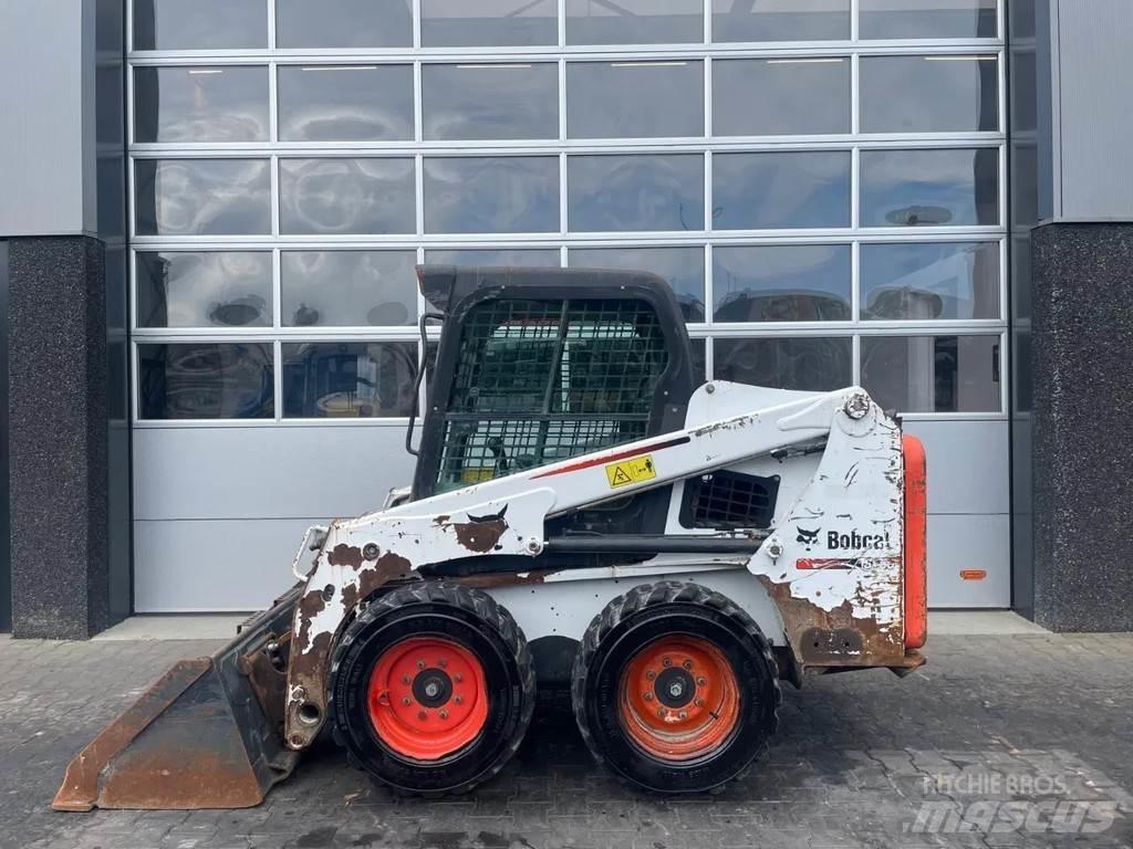 Bobcat S450 Skid steer loaders