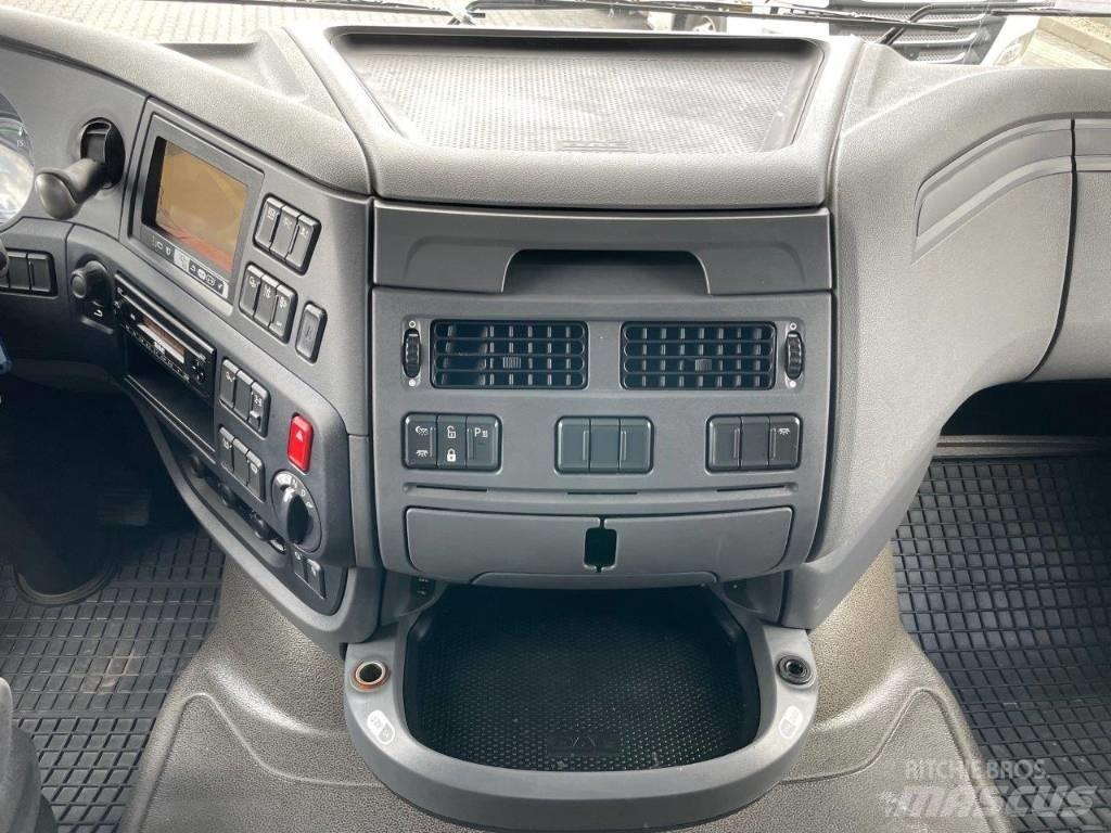 DAF FT460XF Tractor Units