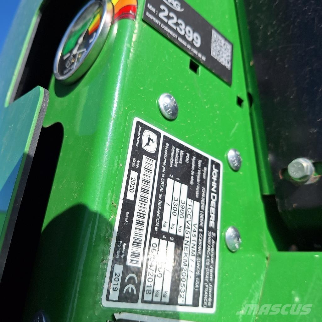 John Deere V 451 M Round balers