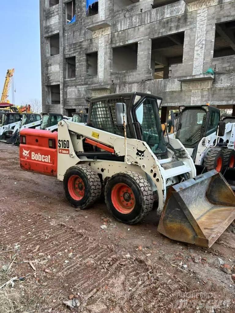Bobcat S 160 Skid steer loaders