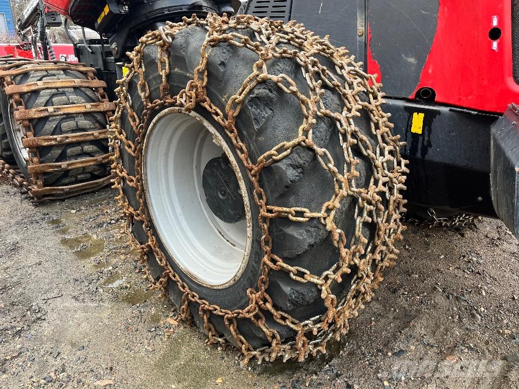 Komatsu 931 Harvesters