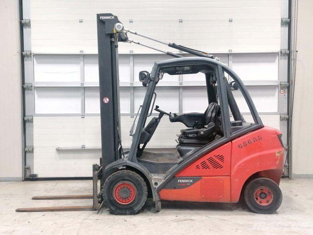 Linde H30D-02 Diesel trucks
