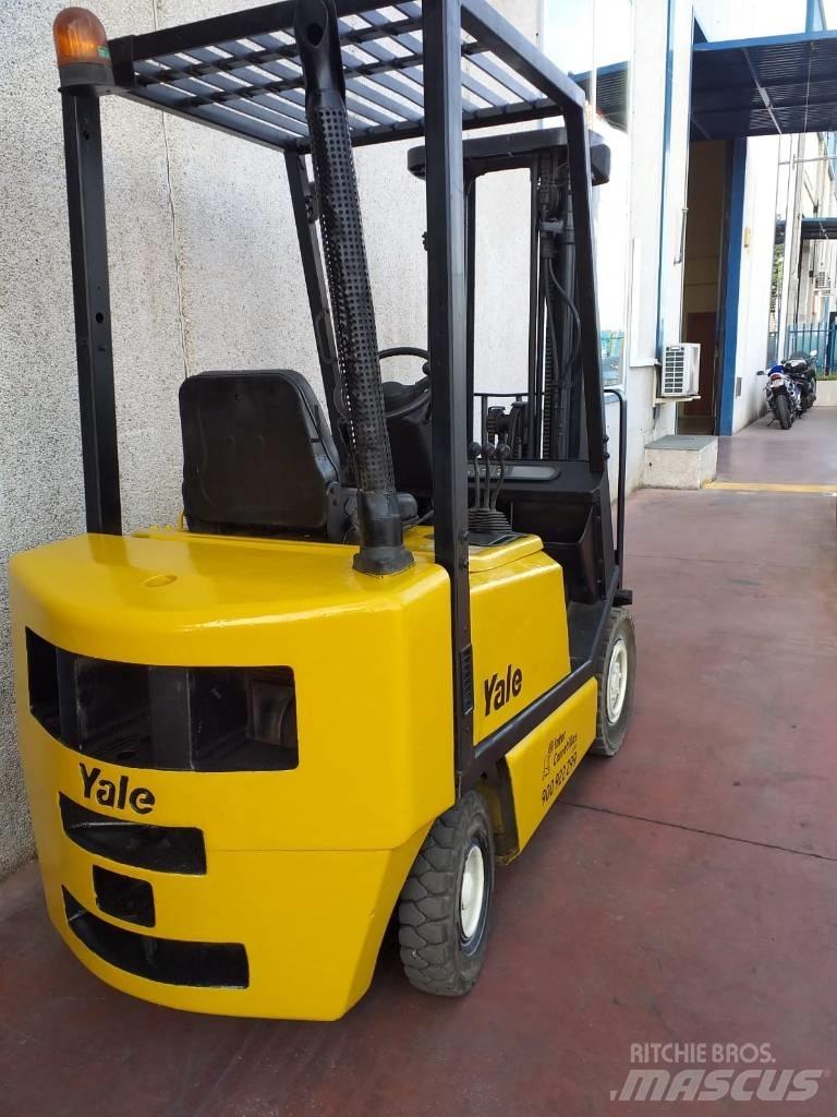 Yale GDP20AF Diesel trucks