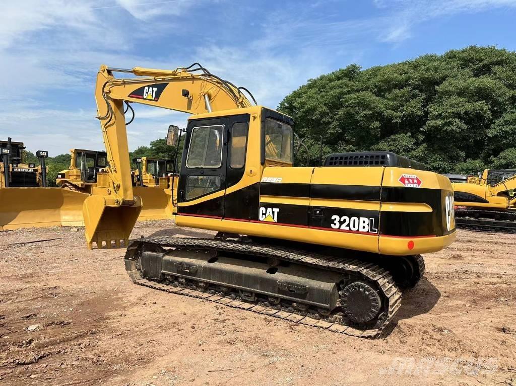 CAT 320 B Crawler excavators