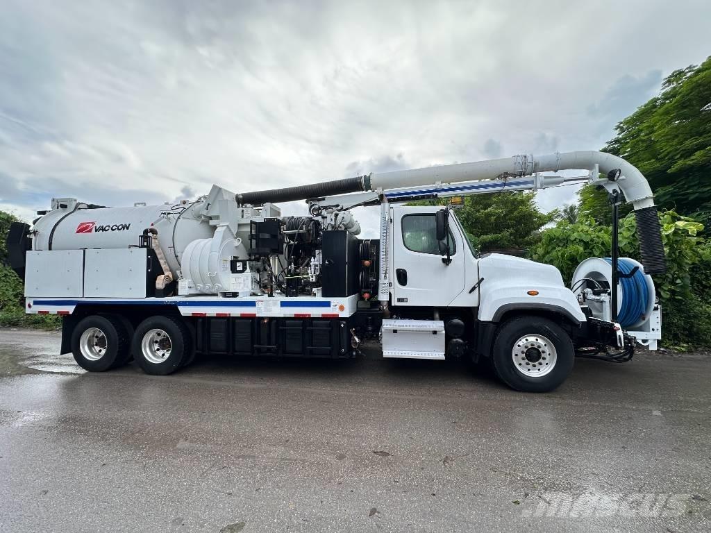 Freightliner 114 SD Combi / vacuum trucks