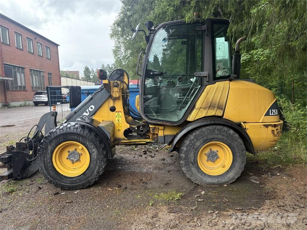 Volvo L 25 B Wheel loaders