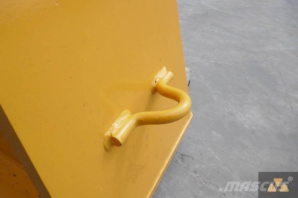 Volvo Push block Transportation - Others