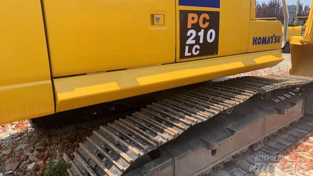 Komatsu PC 210 LC Crawler excavators