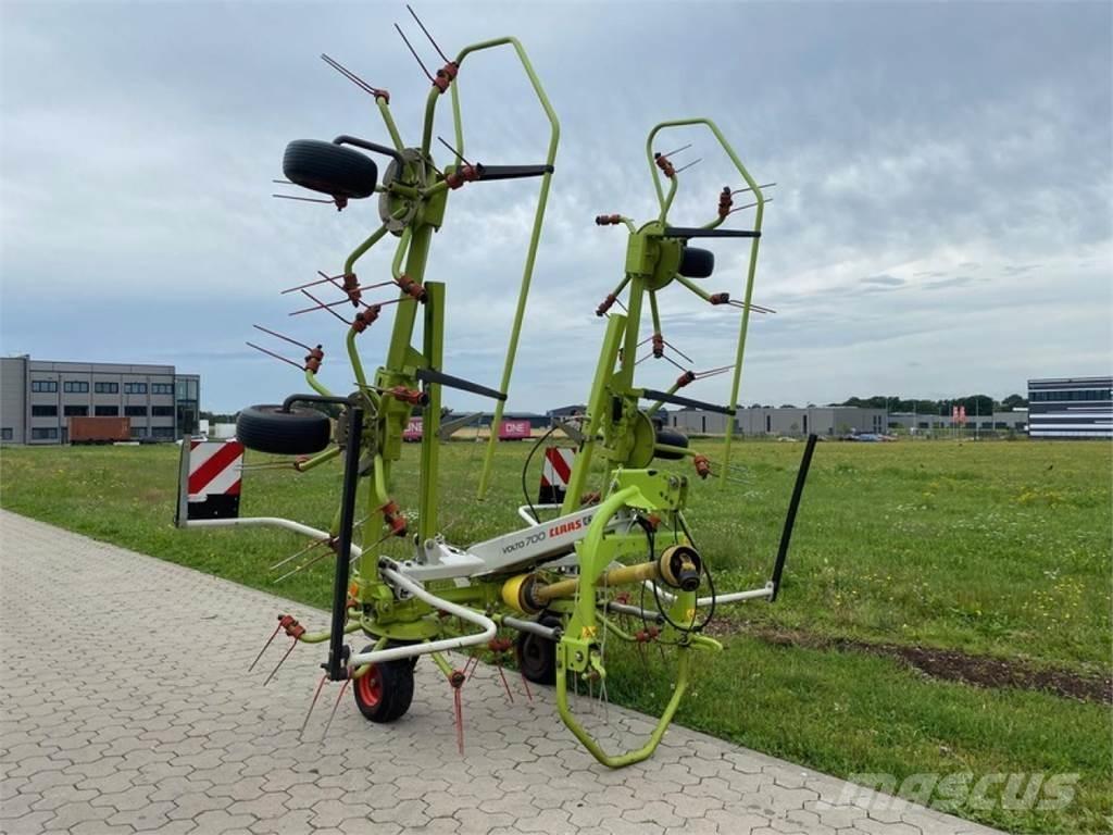 CLAAS VOLTO 700 Rakes and tedders