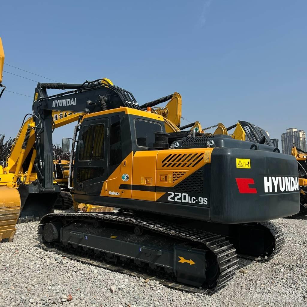 Hyundai 220Lc-9S Crawler excavators