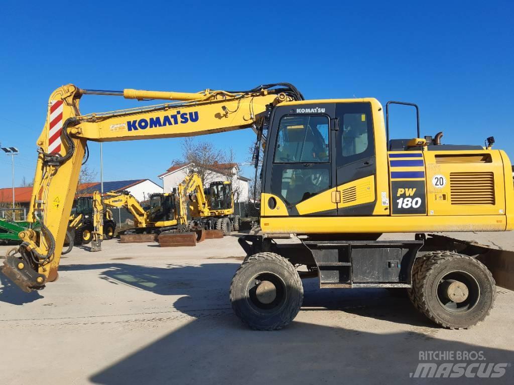 Komatsu PW180-11 Wheeled excavators