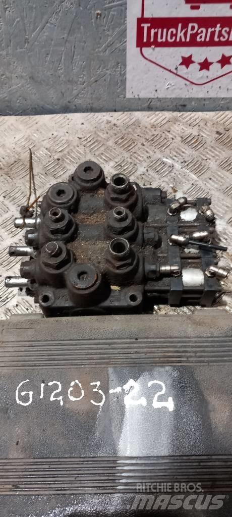 MAN TGA divider Hydraulics