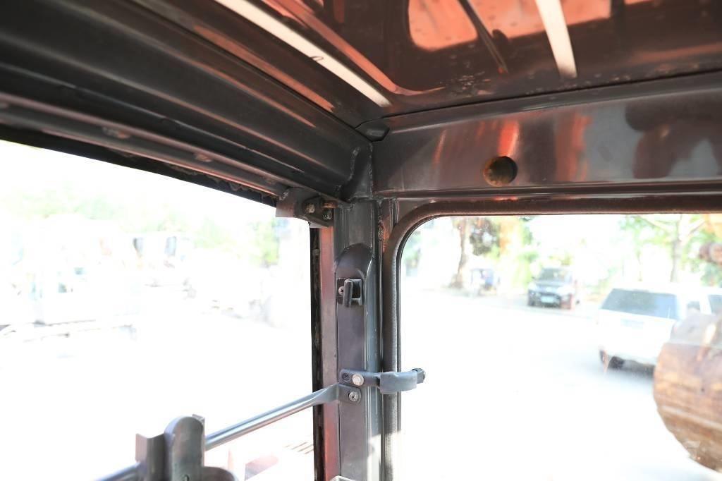 Hitachi ZX 60 Crawler excavators