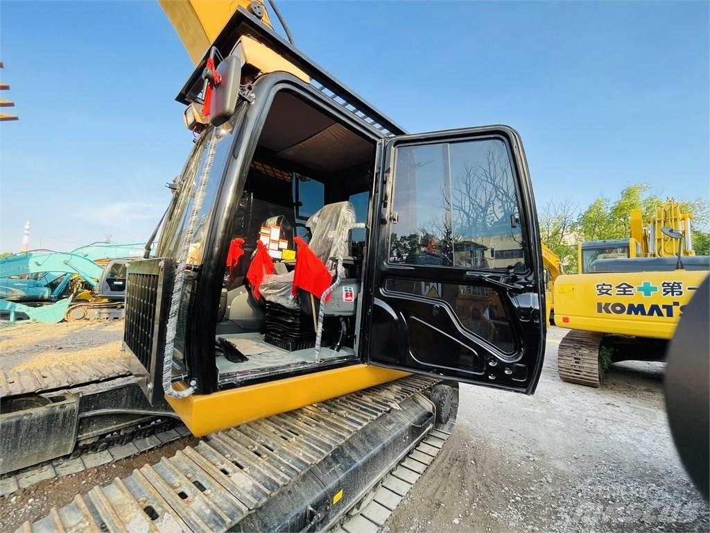 CAT 320d2l Crawler excavators