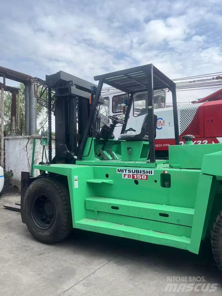 Mitsubishi FD 150 Diesel trucks