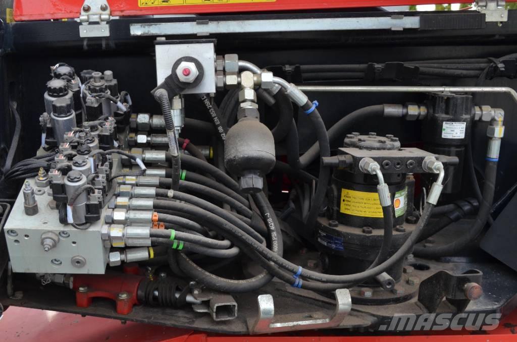 Manitou ManGo 12 Articulated boom lifts