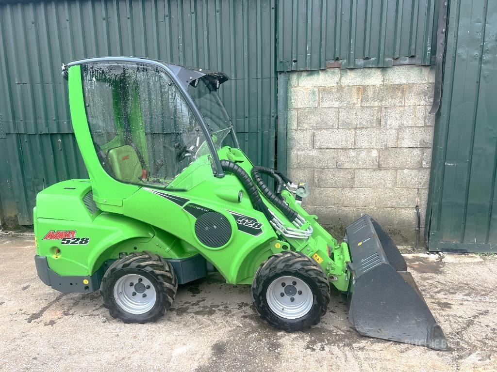 Avant 528 Wheel loaders
