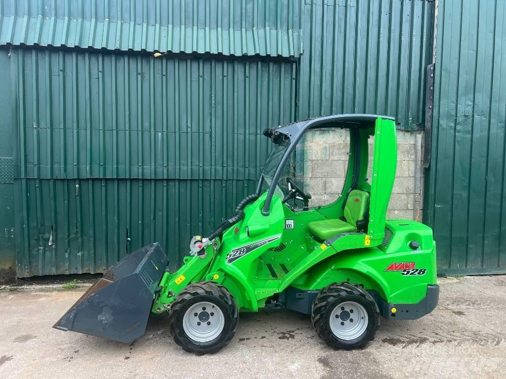 Avant 528 Wheel loaders