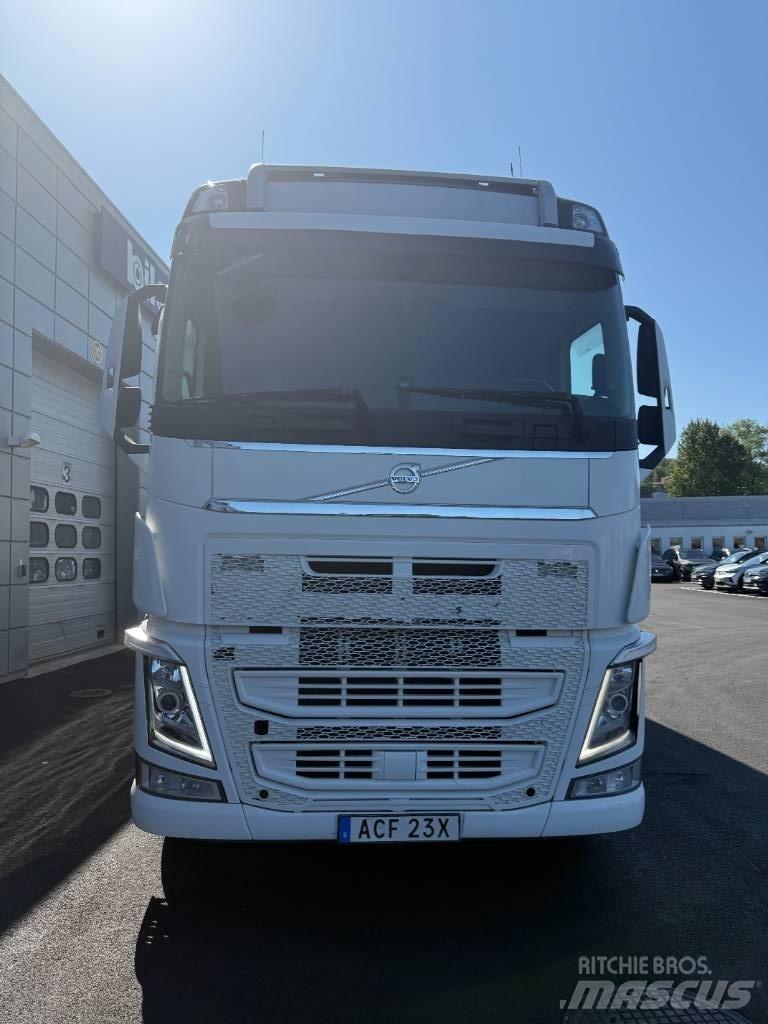 Volvo FH 540 6x2 Box body trucks