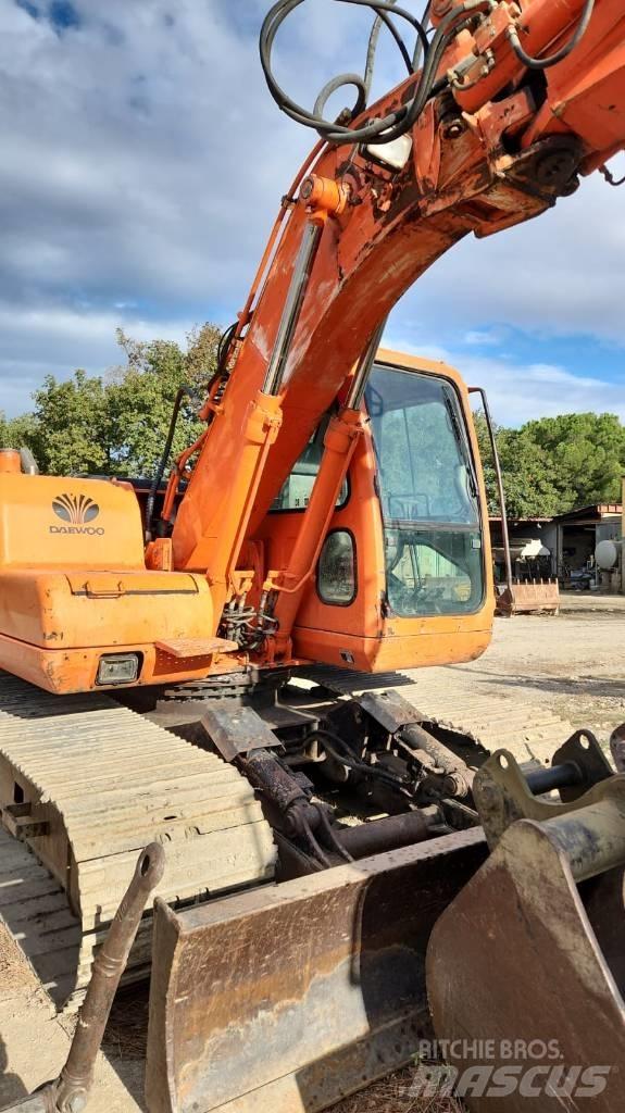 Daewoo EXCA 130 LCV Crawler excavators