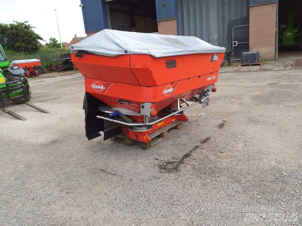 Kuhn Axis 30.1Q Mineral spreaders