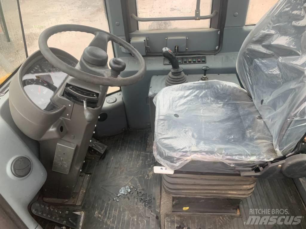 SDLG LG 956 L Wheel loaders