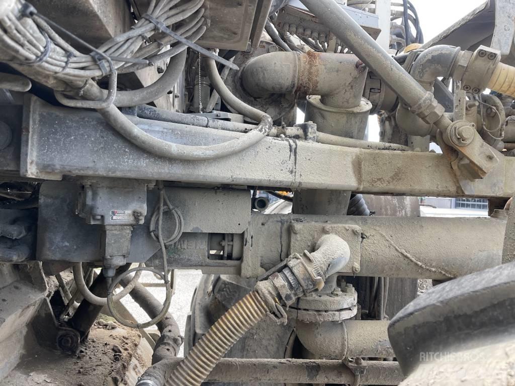 Wirtgen WR2500 Asphalt recyclers