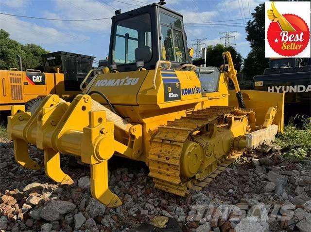 Komatsu D 85 EX Crawler dozers