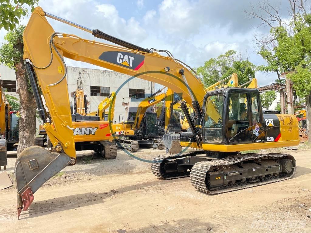 CAT 320 D 2 Midi excavators  7t - 12t