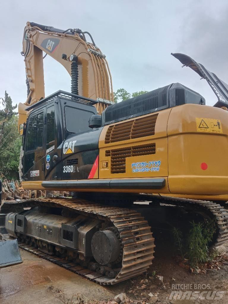 CAT 336 D2L Crawler excavators